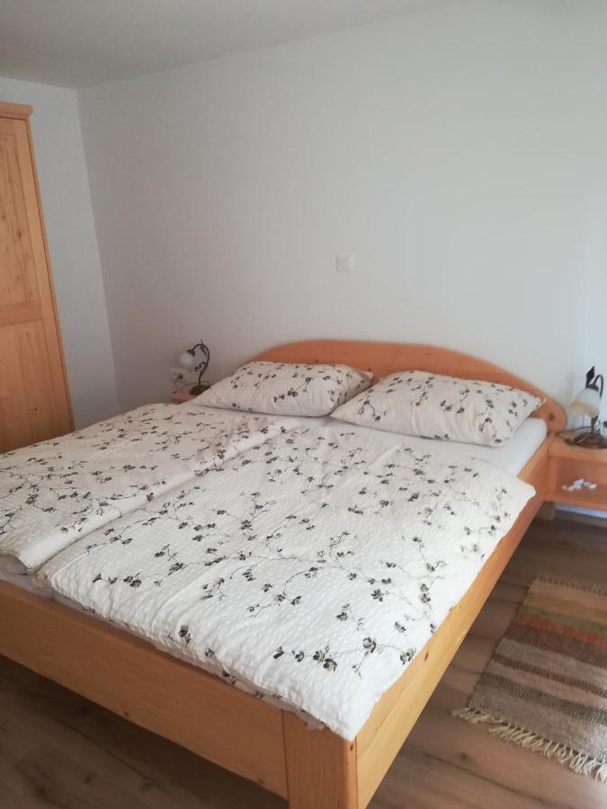 Apartma Pr' Stengarju Apartman Bohinjska Bela Kültér fotó